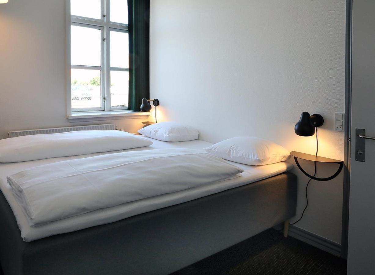 Hotel Steenbergs Нюкёбинг Морс Экстерьер фото